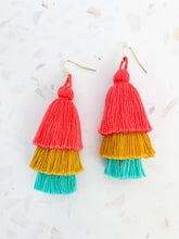 Load image into Gallery viewer, &quot;Tassel Amor&quot; Earrings
